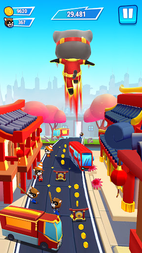 Talking Tom: Hero Dash Run screenshot